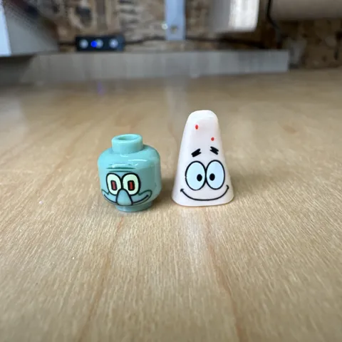 LEGO Spongebob Square Pants Minifig Head - Squidward & Patrick -smile