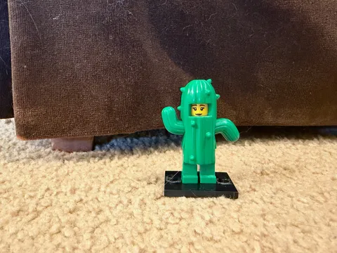 Cactus Girl Lego Minifigure Series 18