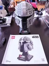 LEGO Star Wars The Mandalorian Helmet 75328 w/LED LIGHTS INSTALLED + MANUAL