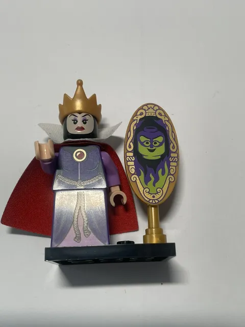 LEGO The Queen Disney 100 Minifigure CMF 71038 Figure Snow White's Evil Queen