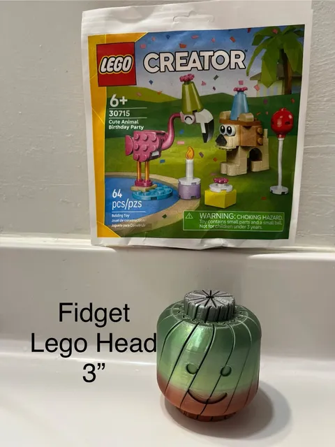 LEGO CREATOR: Birthday Party Animals (30689)& LEGO head fidget 3D printed.