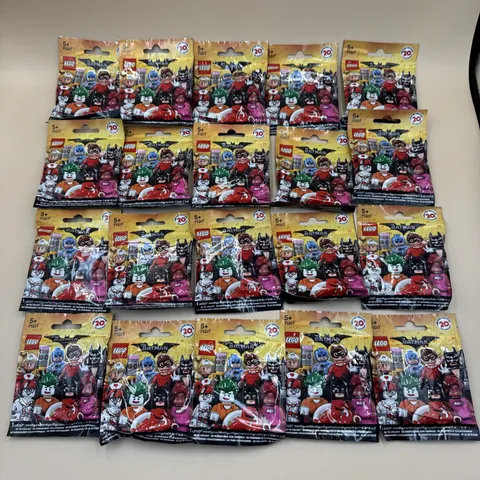 LEGO Complete Set Batman Movie Series 1 Collectible Minifigures 71017 New Sealed