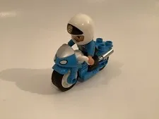 LEGO DUPLO BLUE MOTORCYCLE AND POLICE OFFICER DRIVER FIGURE