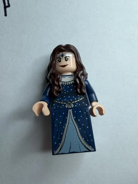 Lego Rowena Ravenclaw 71043 Hogwarts Castle Harry Potter Minifigure