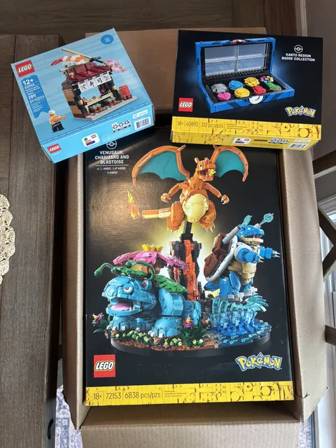 LEGO Pokémon Venusaur Charizard Blastoise Kanto Badge Collection Japan Restaura…