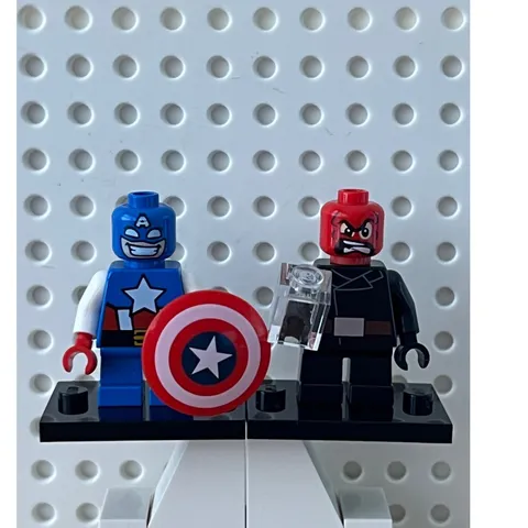 LEGO Minifigures Marvel Mighty Micros Captain America vs Red Skull Excellent