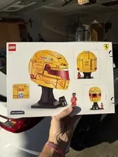 LEGO Editions Scuderia Ferrari HP Lewis Hamilton Helmet 43022 Building Set