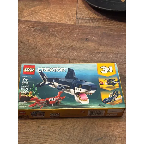 LEGO Creator 3in1 Deep Sea Creatures 31088 Shark Squid Anglerfish 230pc New Box