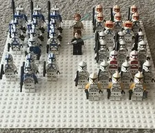 LEGO Star Wars Clone Trooper Minifigure Lot w/ Weapons