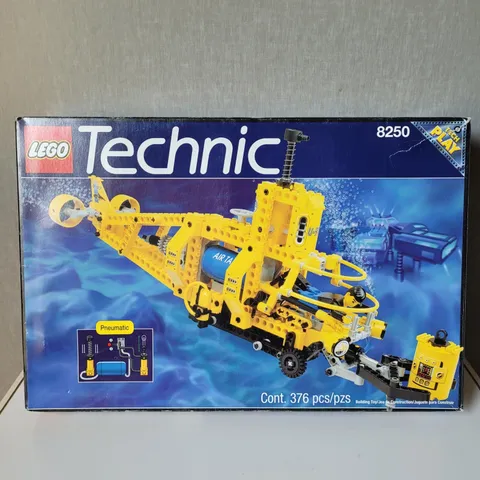 LEGO Technic 8250 Search Submarine Kids 376pc Yellow New Open Box Vintage 1997