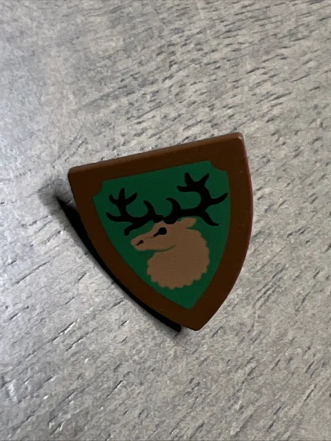 LEGO 3846p48 Shield Triangular Short Forestmen Elk Deer Head