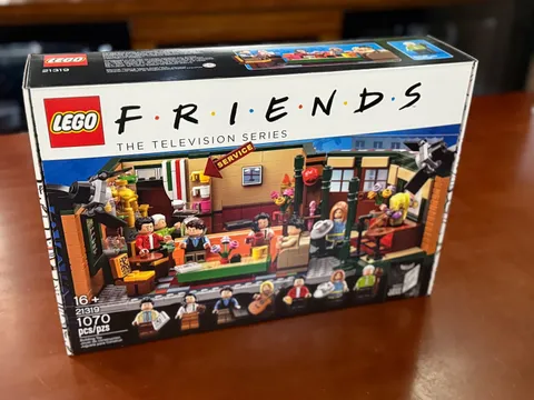 LEGO Ideas 21319 FRIENDS Central Perk TV Series NEW Sealed Retired