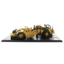 85563 Cat 621K & No. 70 Scapers with D7 Ttack Type Tractor, 150 Scale, P...