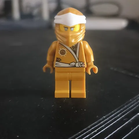 Genuine Lego njo589 Minifig Figurine: Ninjago Zane Fast Shipping！