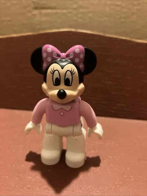 Lego Duplo Disney Minnie Mouse Pink Outfit Mini Figure