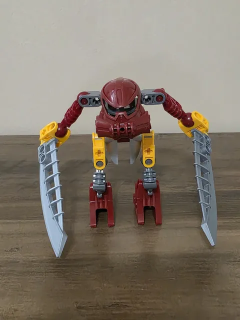 LEGO BIONICLE: Matoran of Voya Nui - Balta (8725) 100% Complete