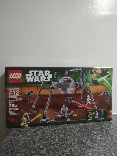 LEGO Star Wars 75016 Homing Spider Droid 295 pcs Episode II NEVER OPENED, SEALED