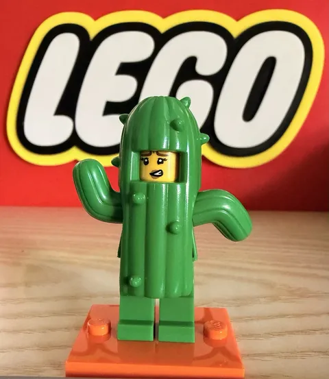 Lego CMF Series 18 Cactus Girl Minifigure With Stand