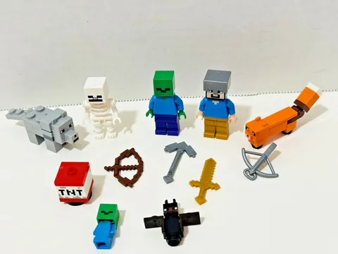 LEGO Minecraft Minifigure Lot Steve Wolf Zombie Skeleton Fox Bat Authentic  L2