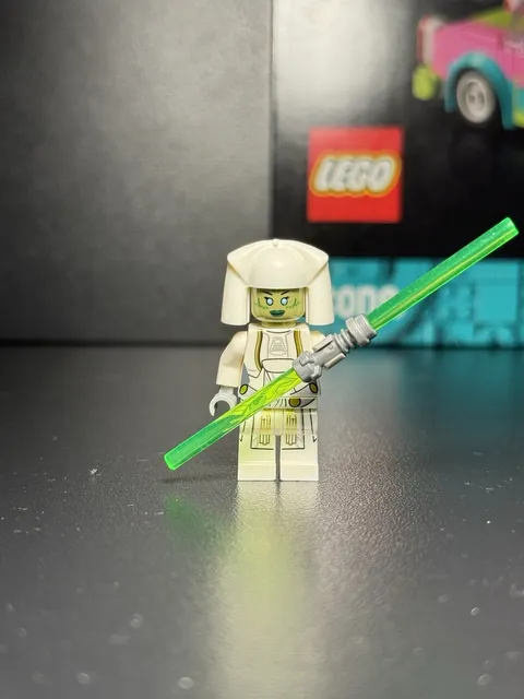 Star Wars Old Republic Jedi ConsularCustom Lego Minifigure - 75025 Jedi Cruiser