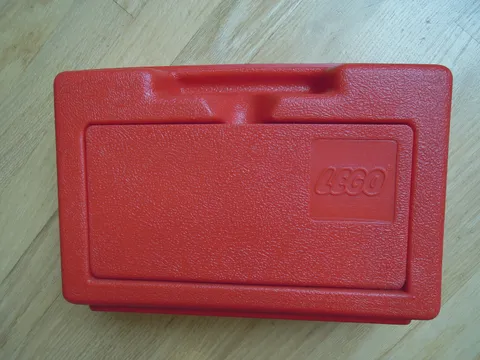 Vintage Lego Carrying Case 1982 Flip Top Red Storage Box USA 11 x 8