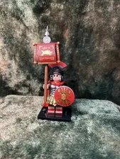1x 54mm MINI NOVEL STANDARD BEARER 10th LEGION + 1x Banner on Genuine LEGO Base