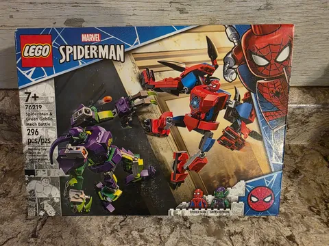LEGO Super Heroes: Spider-Man & Green Goblin Mech Battle (76219) New & Sealed