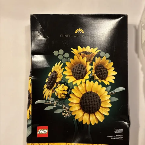 LEGO Botanicals Sunflower Bouquet Building Set 11502
