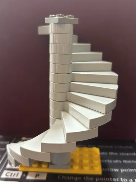 LEGO Spiral Staircase 16 Steps Light Gray 40243c01 From Set 4729 Dumbledore’s