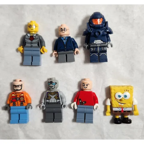Lego And Mega Bloks Minifigure Lot Of 7 Pre-owned