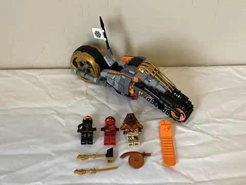 70672 LEGO Ninjago Secrets of the Forbidden Spinjitzu Cole's Dirt Bike