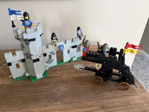 Vintage Lego 6062 Castle Black Falcons Battering Ram 95%+ Read Description