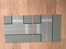 LEGO Vintage Light Gray Road Baseplate 32x32 T-Intersection
