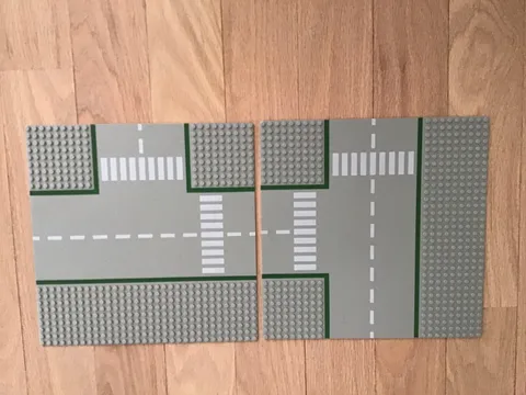 LEGO Vintage Light Gray Road Baseplate 32x32 T-Intersection