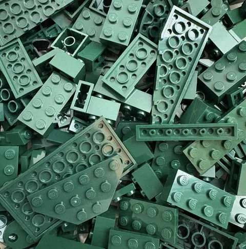 Dark Green Lego Lot by Color 1/4 LB Pound 100 Pieces Color Sorted Bulk