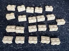 LEGO 99781 White Bracket 1 x 2 - 1 x 2 - 21 Pieces