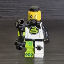 LEGO Minifigure Series 26 Blacktron Mutant