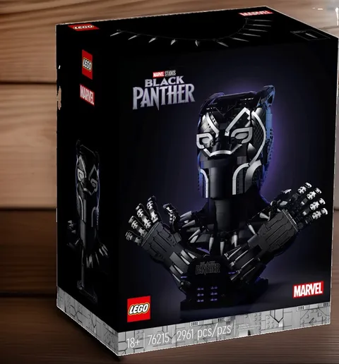 LEGO Super Heroes: Black Panther (76215) New and Sealed