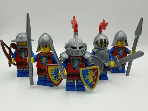Lego Castle Lion Knight Minifigure Lot Of 5 From Set 10305 NEW 
