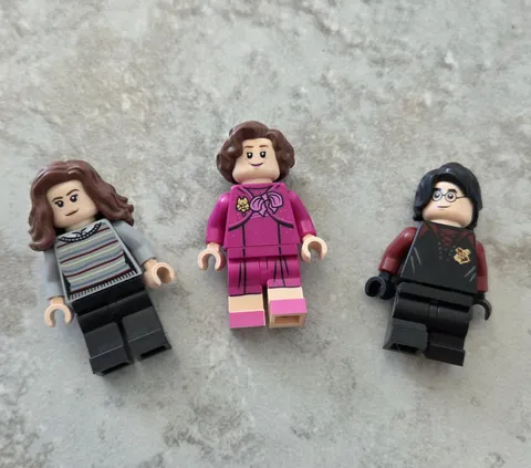 LEGO Harry Potter Professor Dolores Umbridge Minifigure 75967, Harry + Hermoine