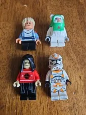 LEGO 75366 Star Wars Advent Minifigure Lot Emperor Palpatine Trooper Ewok Omega