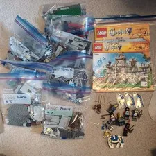 LEGO Castle: King's Castle (70404) Used 100% Complete Instructions and Minifigs