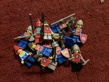 Lego Vintage 1970s & 80s Castle Minifigures- YOU CHOOSE!