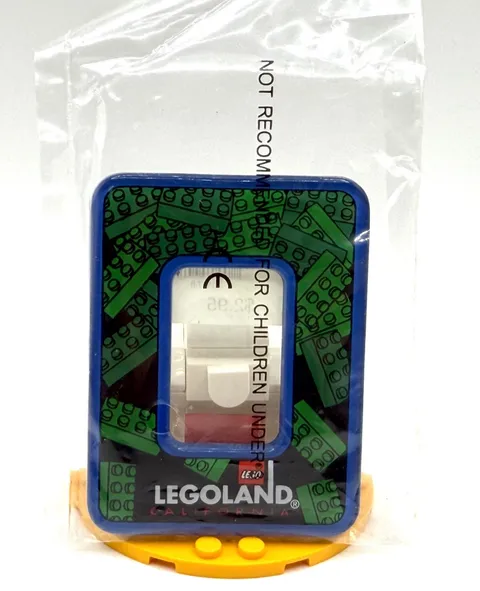 LEGO Vintage Green LEGOLAND California Exclusive Magnet, 2000 inv.656