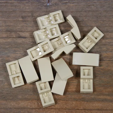 LEGO Tan Slope, Curved 2 x 1 x 2/3 Part No 11477 Qty 15