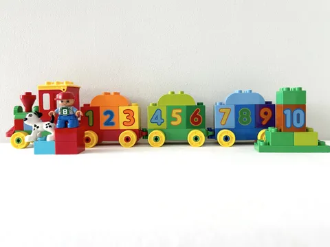 LEGO Duplo 10558 Number Train Learn To Count Retired Set Complete 31 Pieces