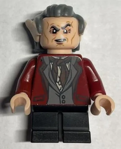 LEGO Harry Potter Griphook Dark Red Suit from 76390