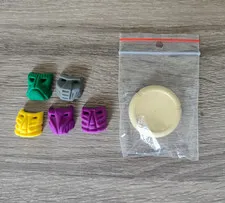 Rare Lego Bionicle Tan Kanoka Disk (Tanoka) and Kranas - Very good condition