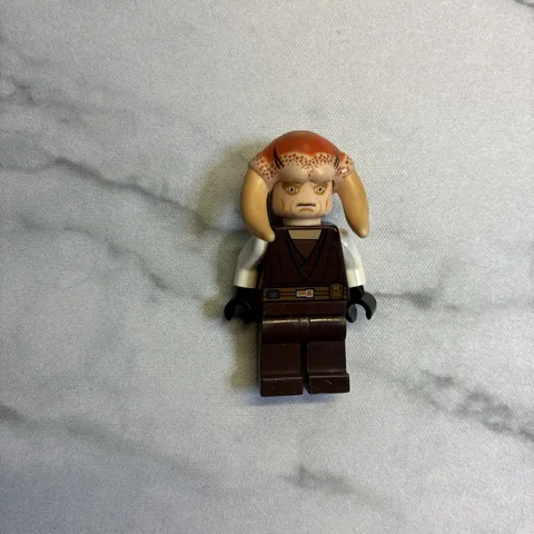 LEGO Star Wars Saesee Tiin SW0308 Minifigure From sets 7931 9498