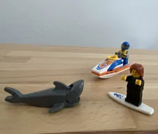 LEGO City Coast Guard Surfer Rescue 60011 32pc Complete Set w/ Minifigures